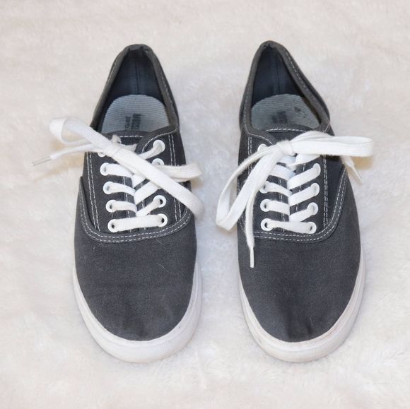 navy blue canvas shoes